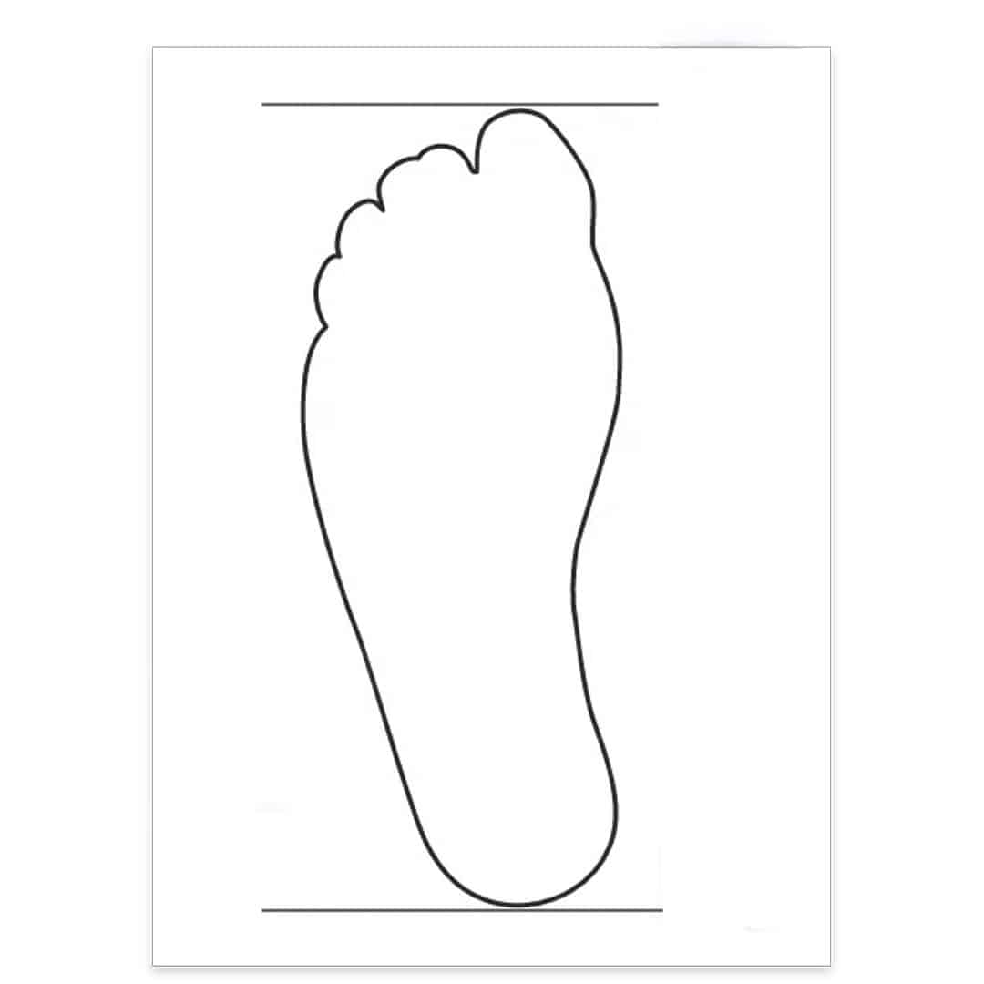 Colocar o pé na folha e marcar